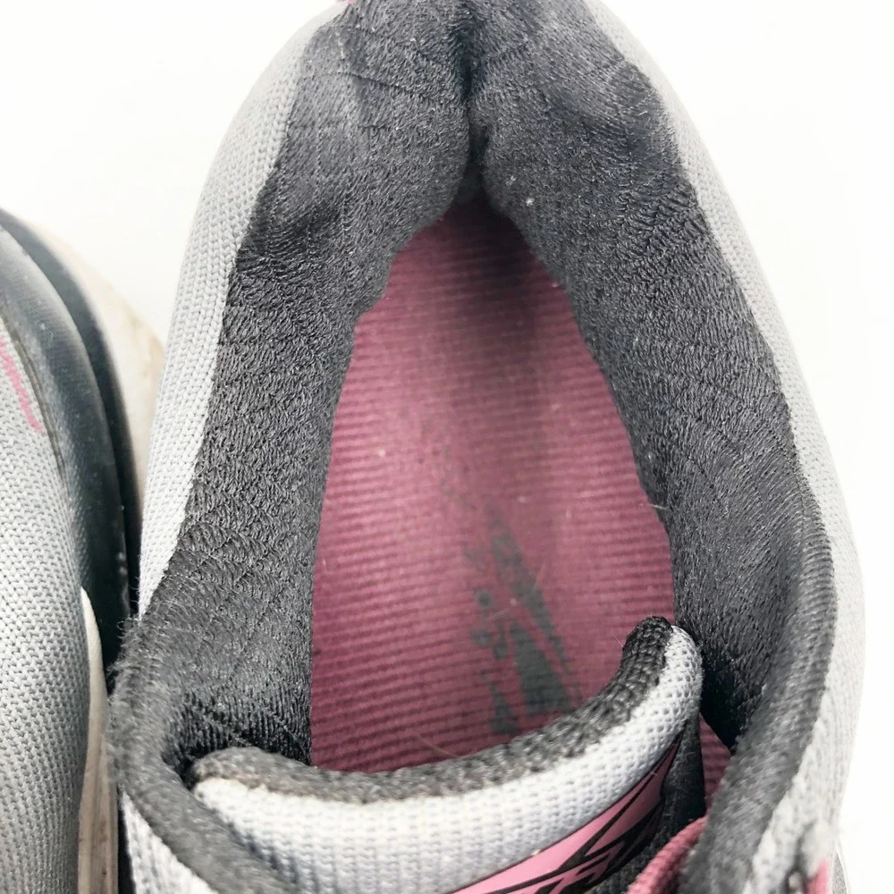 Altra Shoes Womens 8.5 Paradigm 4.5 Gray Maroon Running Foot Shape Zero Drop
